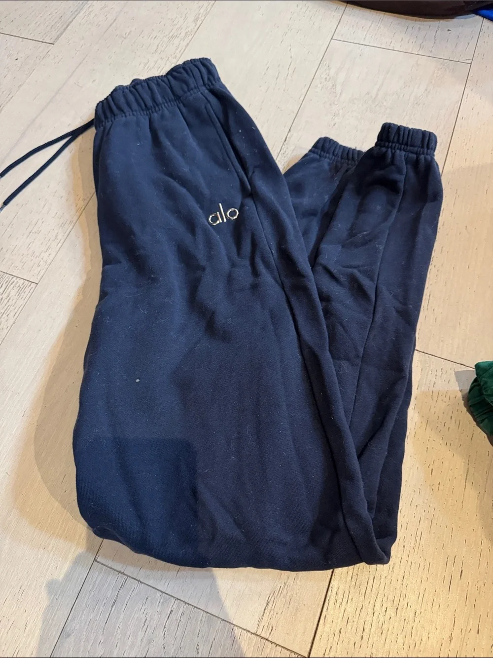 ALO Yoga Kids Navy Joggers - Classic Logo Sweatpants